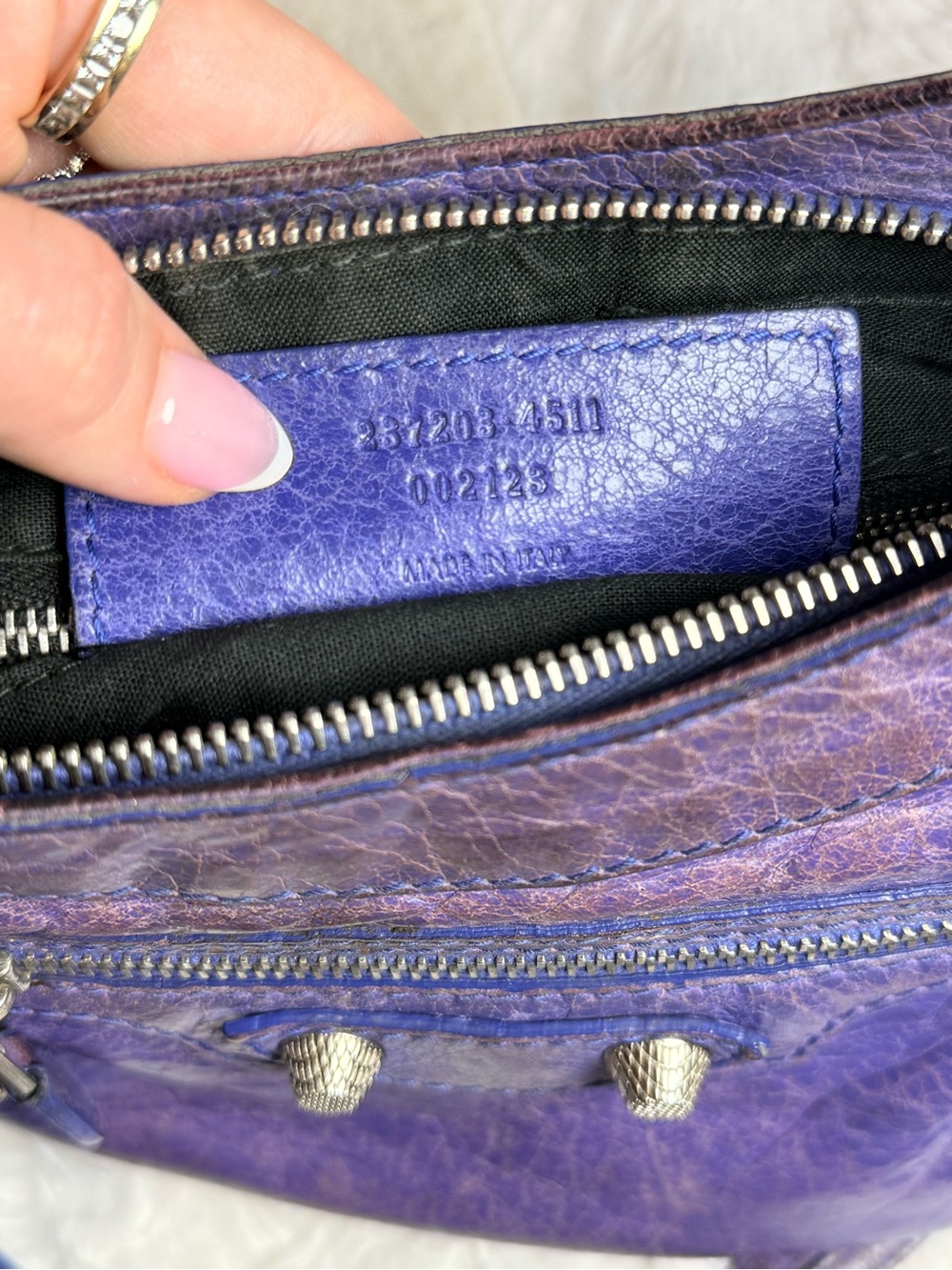 Vintage Balenciaga Classic Hip Crossbody Bag - Picture 5 of 9